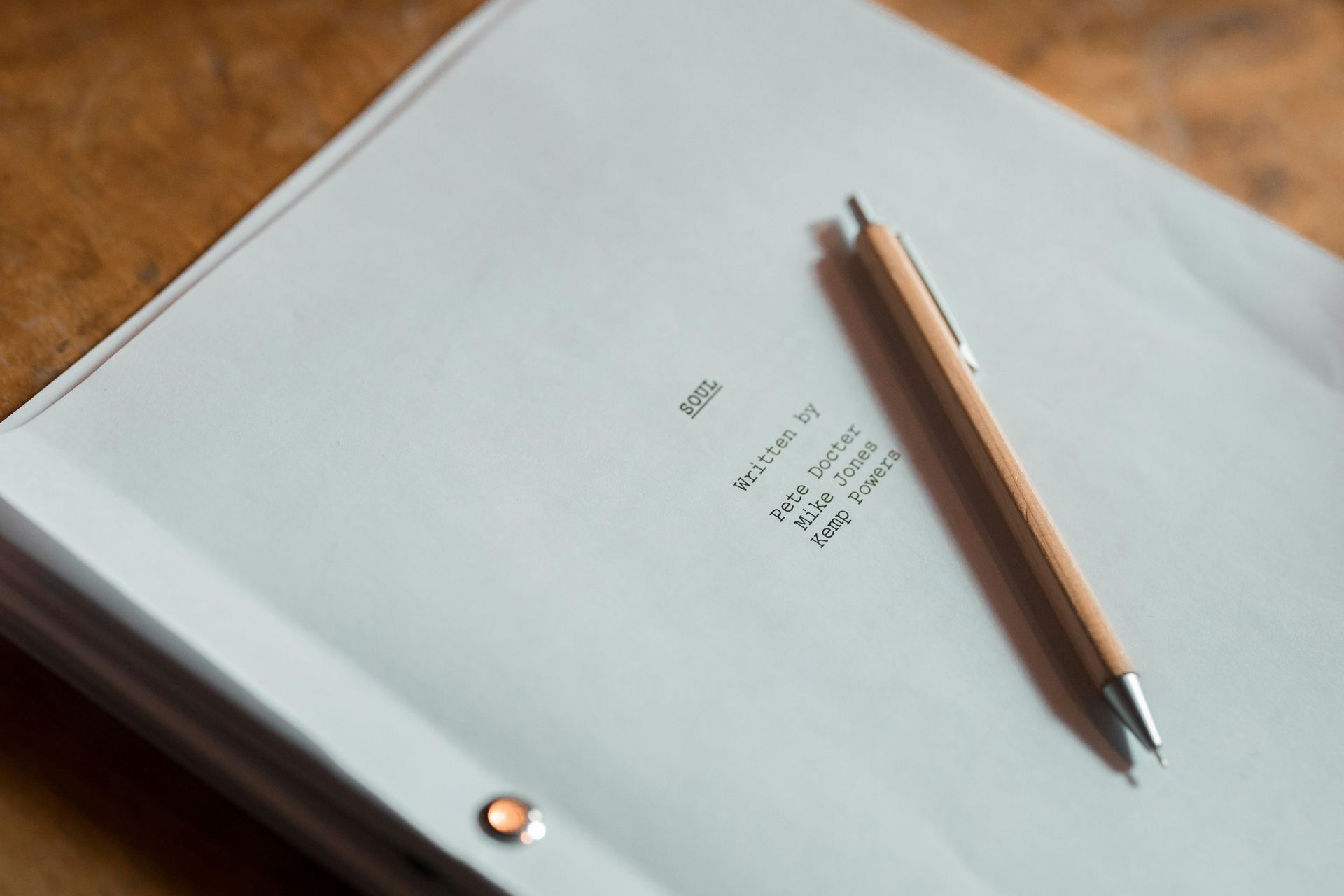 Screenplay Format: Complete Guide for Writers | Saturation.io
