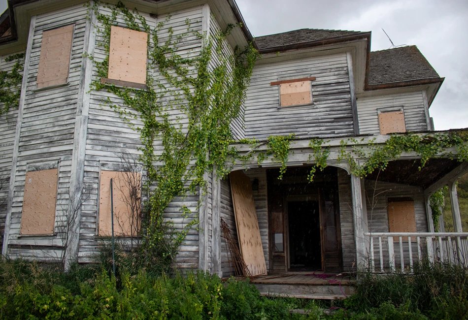 Behind the scenes on Die Alone filming in Saskatchewan