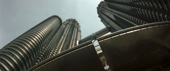 Behind the scenes on Entrapment Malaysia Location filming in Malaysia