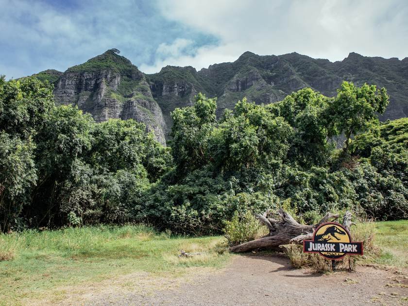 Behind the scenes on Jurassic World filming in Hawaii