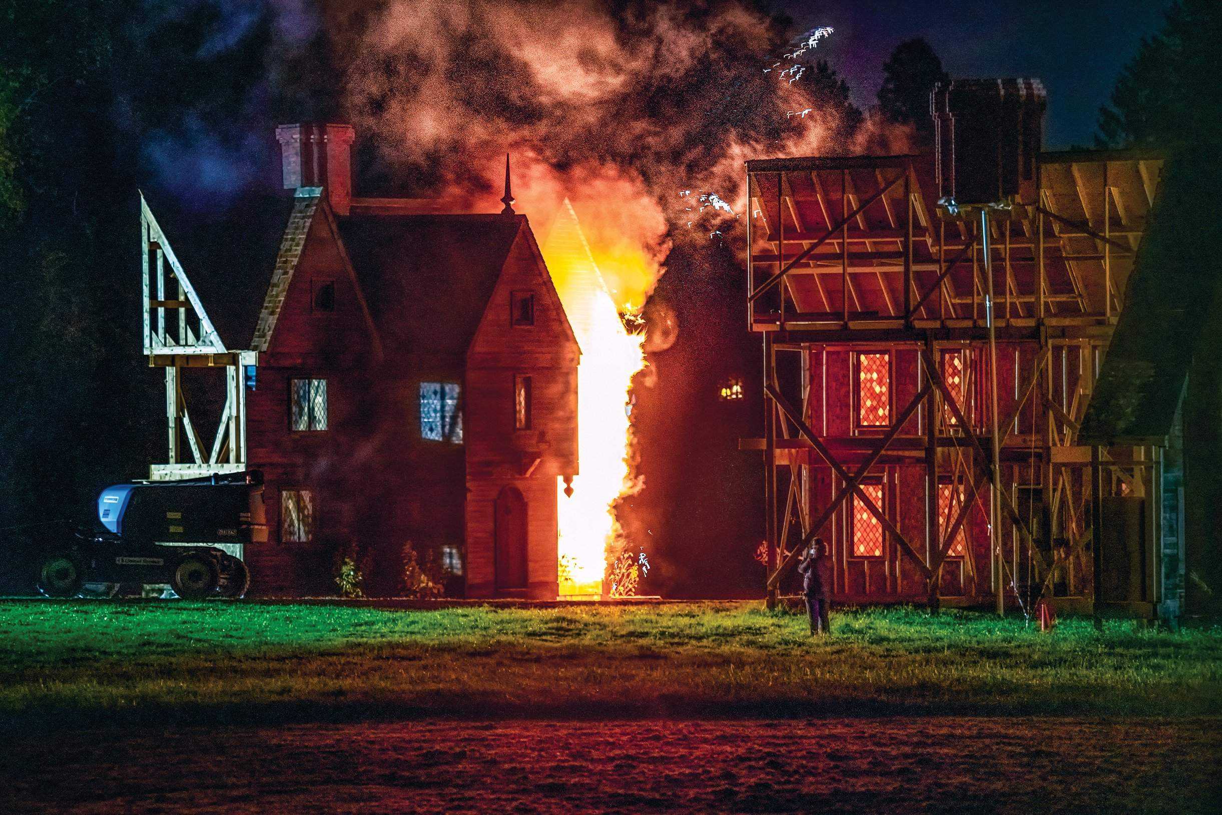 Behind the scenes on Hocus Pocus filming in Rhode Island