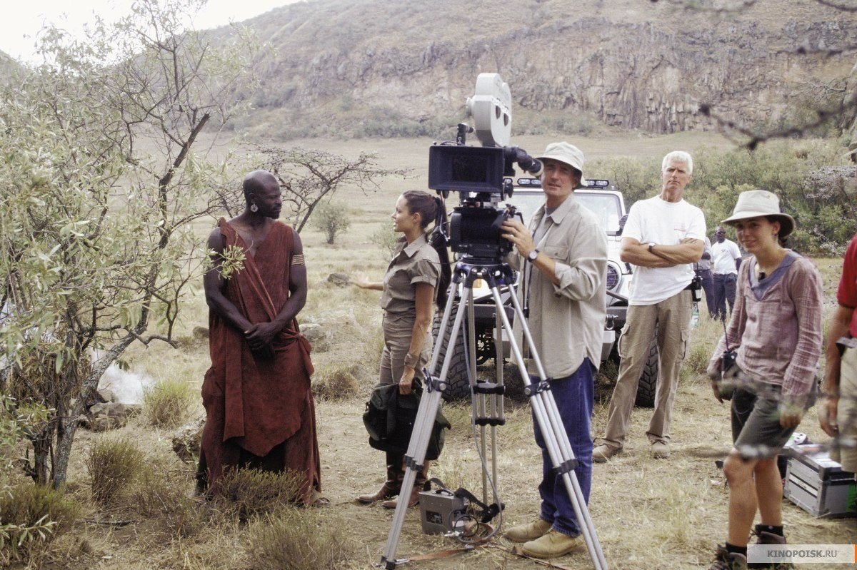 Behind the scenes on Lara Croft Tomb Raider: The Cradle of Life filming in Greece