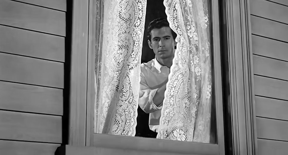 Behind the scenes on Psycho filming in Arizona