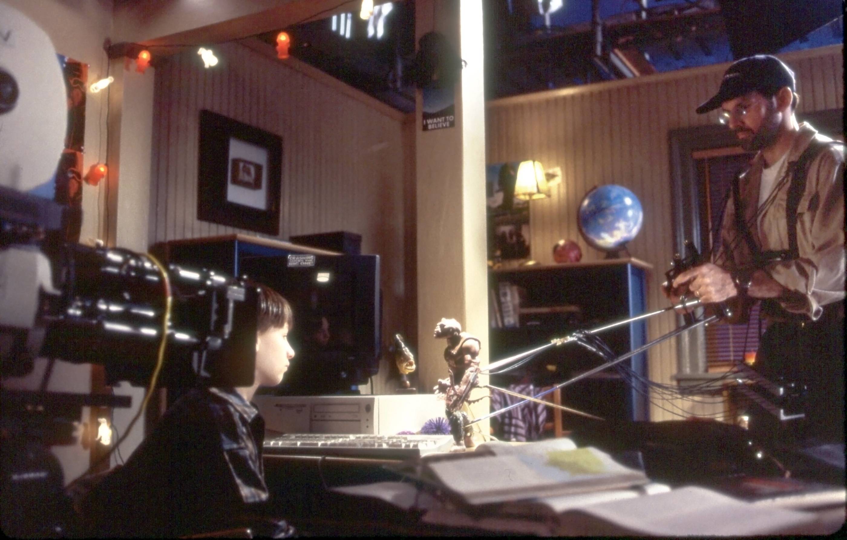 Behind the scenes on Small Soldiers filming in New Brunswick