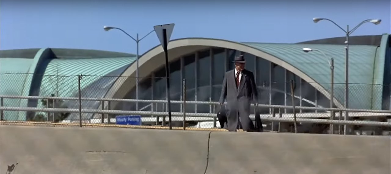 Behind the scenes on Up in the Air filming in Missouri